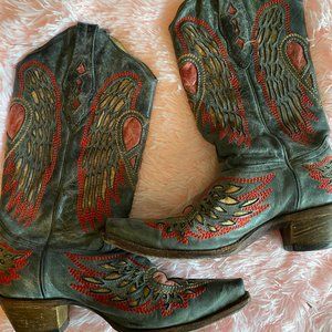 Corral Vintage Blue Leather and Embroidery Heart and Piece Sign Boots Size 7.5